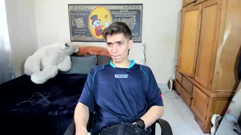 Snapshot of erick_de_rossee chatting on 05-12-26, 06:38 erick_de_rossee online show from 05-12-26, 06:38