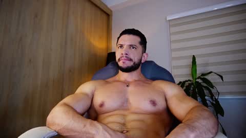 Erick Thompson online show from 01-18-25, 07:37