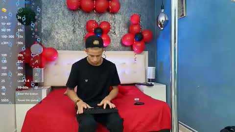   online show from 02-08-26, 04:16