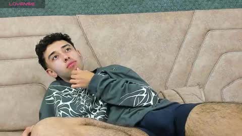 Snapshot of erickblaze_wm chatting on 02-21-25, 01:00 Erick online show from 02-21-25, 01:00