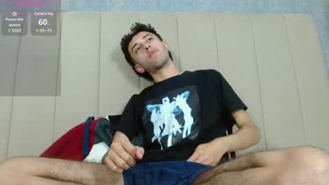 Snapshot of erickblaze_wm chatting on 02-27-25, 11:10 Erick online show from 02-27-25, 11:10