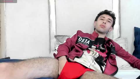 Snapshot of erickblaze_wm chatting on 03-04-25, 01:49 Erick online show from 03-04-25, 01:49