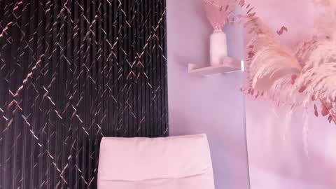 Erick online show from 12-11-24, 01:49