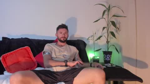 erickpritz_xh online show from 05-10-26, 01:11