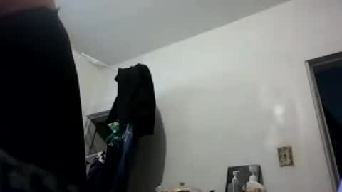 erik15516 online show from 08-05-26, 06:44