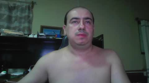 Snapshot of erik1781 chatting on 01-04-25, 01:21 erik1781 online show from 01-04-25, 01:21