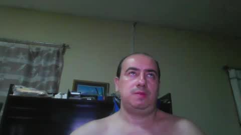 Snapshot of erik1781 chatting on 01-12-25, 04:00 erik1781 online show from 01-12-25, 04:00