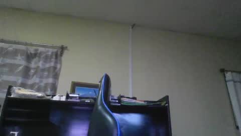 Snapshot of erik1781 chatting on 01-12-25, 07:00 erik1781 online show from 01-12-25, 07:00