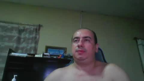 Snapshot of erik1781 chatting on 02-22-25, 01:22 erik1781 online show from 02-22-25, 01:22