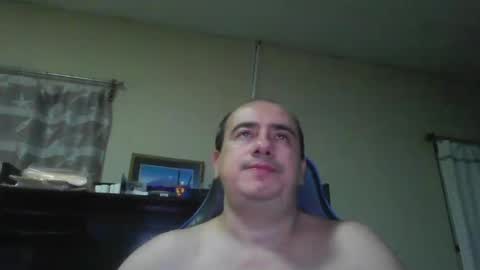 Snapshot of erik1781 chatting on 03-12-25, 05:46 erik1781 online show from 03-12-25, 05:46