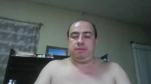 Snapshot of erik1781 chatting on 11-17-25, 02:17 erik1781 online show from 11-17-25, 02:17