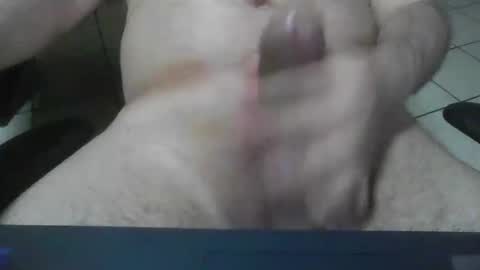 Snapshot of erik1781 chatting on 01-18-26, 05:11 erik1781 online show from 01-18-26, 05:11