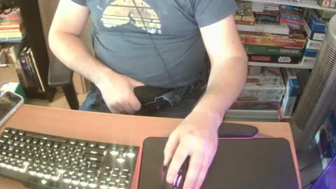 Snapshot of erik_dapper chatting on 04-08-26, 03:56 Erik Dapper online show from 04-08-26, 03:56