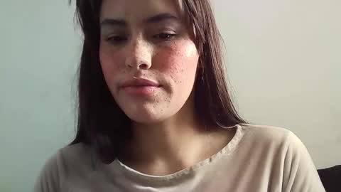 Snapshot of erika_depp chatting on 09-22-25, 05:59 Erika online show from 09-22-25, 05:59