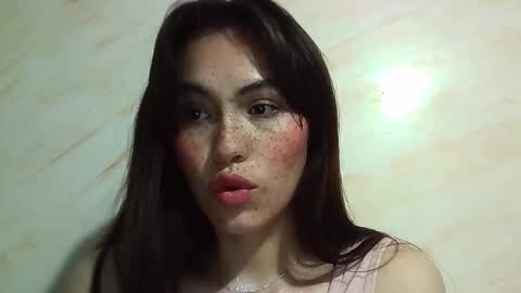 Snapshot of erika_depp chatting on 02-17-26, 03:29 Erika online show from 02-17-26, 03:29