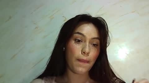 Erika online show from 05-21-26, 06:37