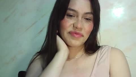 Erika online show from 06-11-26, 03:04