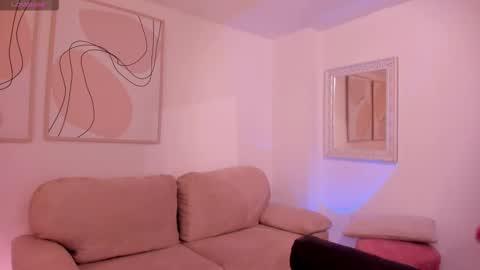 Snapshot of erikabenz chatting on 10-13-25, 01:11 Erika Benz online show from 10-13-25, 01:11