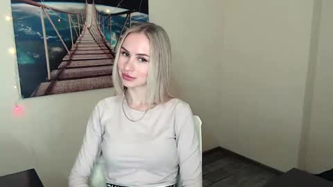 Erika online show from 02-13-25, 01:05