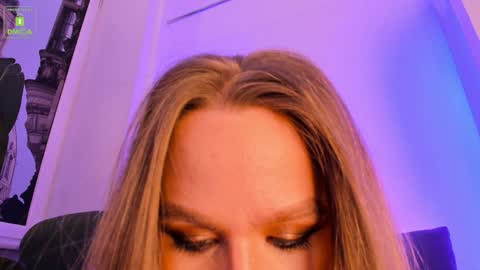 Snapshot of erikalustx chatting on 02-16-26, 04:30 Erika online show from 02-16-26, 04:30