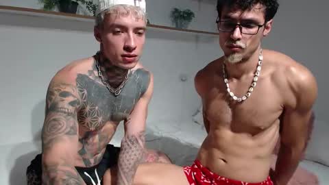 Erik  Bruce online show from 01-09-26, 02:58