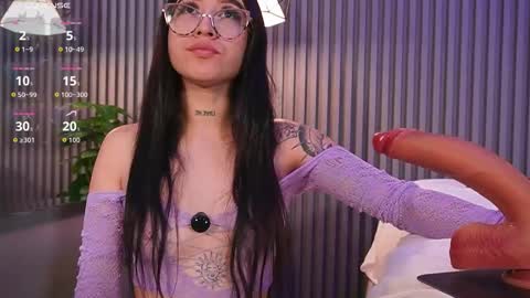 Snapshot of eriklein chatting on 01-09-26, 08:10 Eri online show from 01-09-26, 08:10