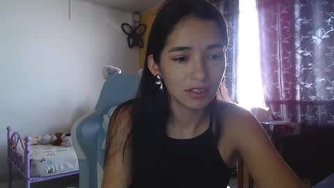 Snapshot of erina_1 chatting on 01-11-25, 02:58 erina_1 online show from 01-11-25, 02:58