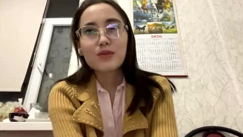 Luna online show from 05-25-26, 08:59