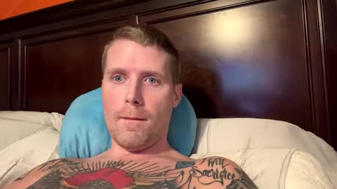 Snapshot of eriwat713 chatting on 03-04-25, 01:23 eriwat713 online show from 03-04-25, 01:23