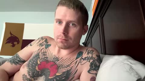 Snapshot of eriwat713 chatting on 03-04-25, 11:32 eriwat713 online show from 03-04-25, 11:32