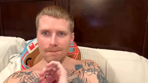 Snapshot of eriwat713 chatting on 03-06-25, 01:27 eriwat713 online show from 03-06-25, 01:27