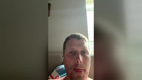 Snapshot of eriwat713 chatting on 06-15-26, 09:17 eriwat713 online show from 06-15-26, 09:17