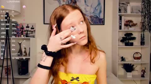 Snapshot of erline_may chatting on 02-12-25, 07:13 Sofia online show from 02-12-25, 07:13