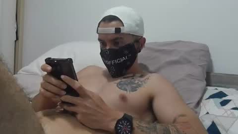 Snapshot of erneangel93 chatting on 02-18-25, 02:49 Private open straight big uncut cock add my snap online show from 02-18-25, 02:49