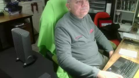 ernello online show from 11-04-25, 07:07