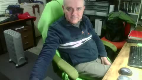 ernello online show from 12-15-25, 08:35