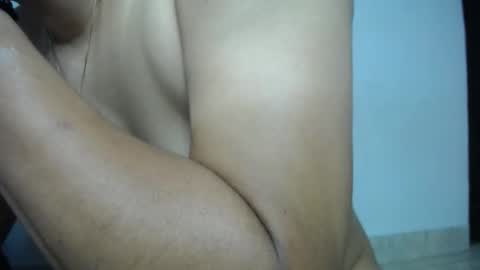 Snapshot of eros_69_smith chatting on 12-01-25, 06:13 Eros Smith online show from 12-01-25, 06:13