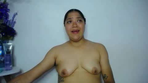 Snapshot of eros_69_smith chatting on 12-18-25, 04:35 Eros Smith online show from 12-18-25, 04:35