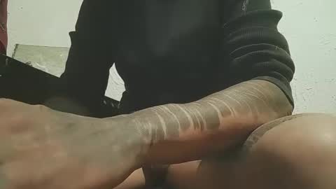 Snapshot of eros_infarm chatting on 12-31-24, 01:04 Eros babe online show from 12-31-24, 01:04