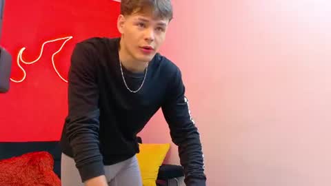 Snapshot of eros_steel chatting on 07-14-26, 04:06 Eros online show from 07-14-26, 04:06