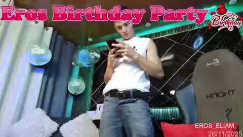 Snapshot of eroseliam chatting on 11-26-25, 03:35 EROS ELIAM online show from 11-26-25, 03:35