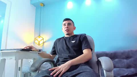 Eross online show from 09-09-25, 12:37