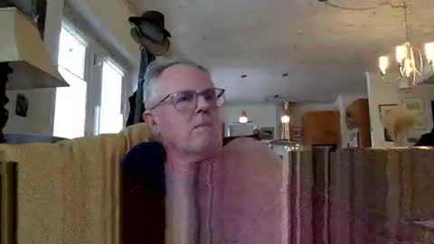 Snapshot of erostalk chatting on 12-11-24, 04:42 eros online show from 12-11-24, 04:42