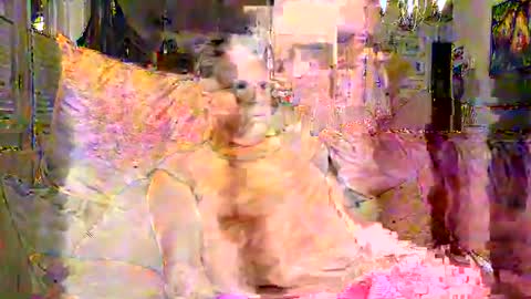 Snapshot of erostalk chatting on 12-17-24, 01:18 eros online show from 12-17-24, 01:18