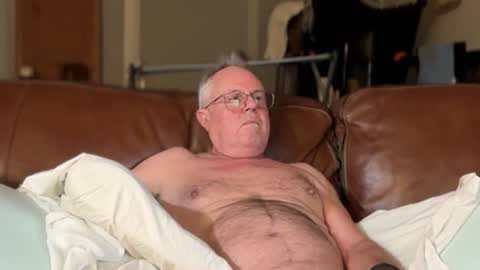 Snapshot of erostalk chatting on 01-04-25, 01:42 eros online show from 01-04-25, 01:42