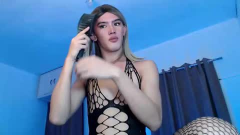 erotic_empress18 online show from 04-28-26, 02:27