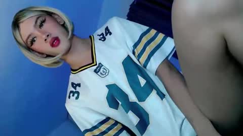 erotic_empress18 online show from 05-19-26, 11:22
