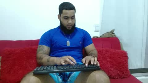 Snapshot of eroticoblack chatting on 09-25-25, 01:42 Eroticoblack online show from 09-25-25, 01:42