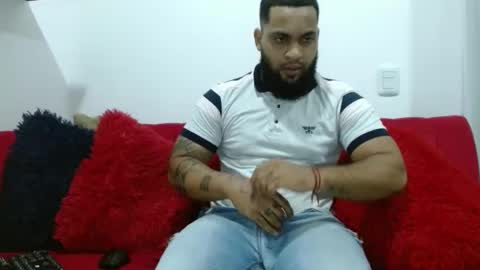 Snapshot of eroticoblack chatting on 10-06-25, 02:20 Eroticoblack online show from 10-06-25, 02:20