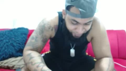 Snapshot of eroticoblack chatting on 12-17-25, 03:23 Eroticoblack online show from 12-17-25, 03:23